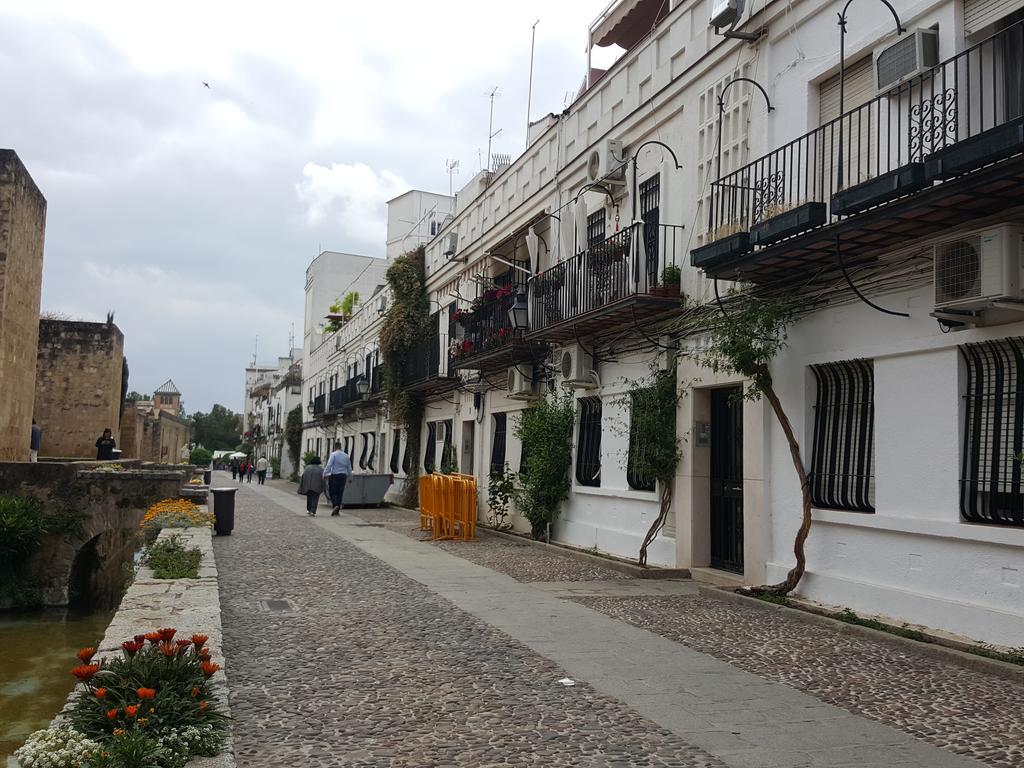 Apartamento El Balcon De La Muralla Cordova Esterno foto